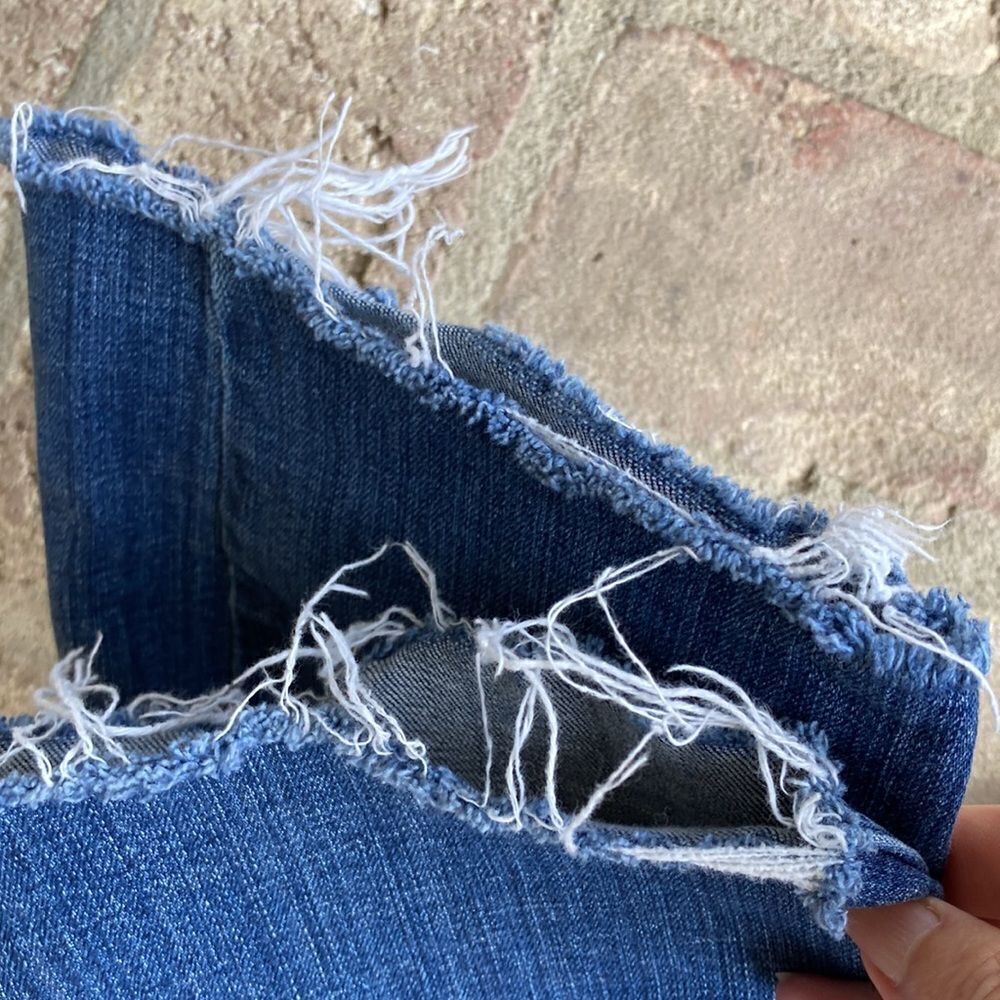 Lane Bryant Distressed Raw Frayed Hem Five Pocket Straight Leg Jeans Size 14 - Picture 8 of 14